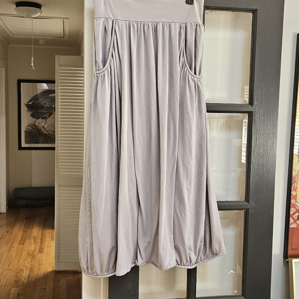 Garnet Hill favorite skirt M Gray